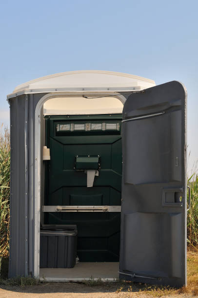 Best Temporary restroom rental  in Belcourt, ND